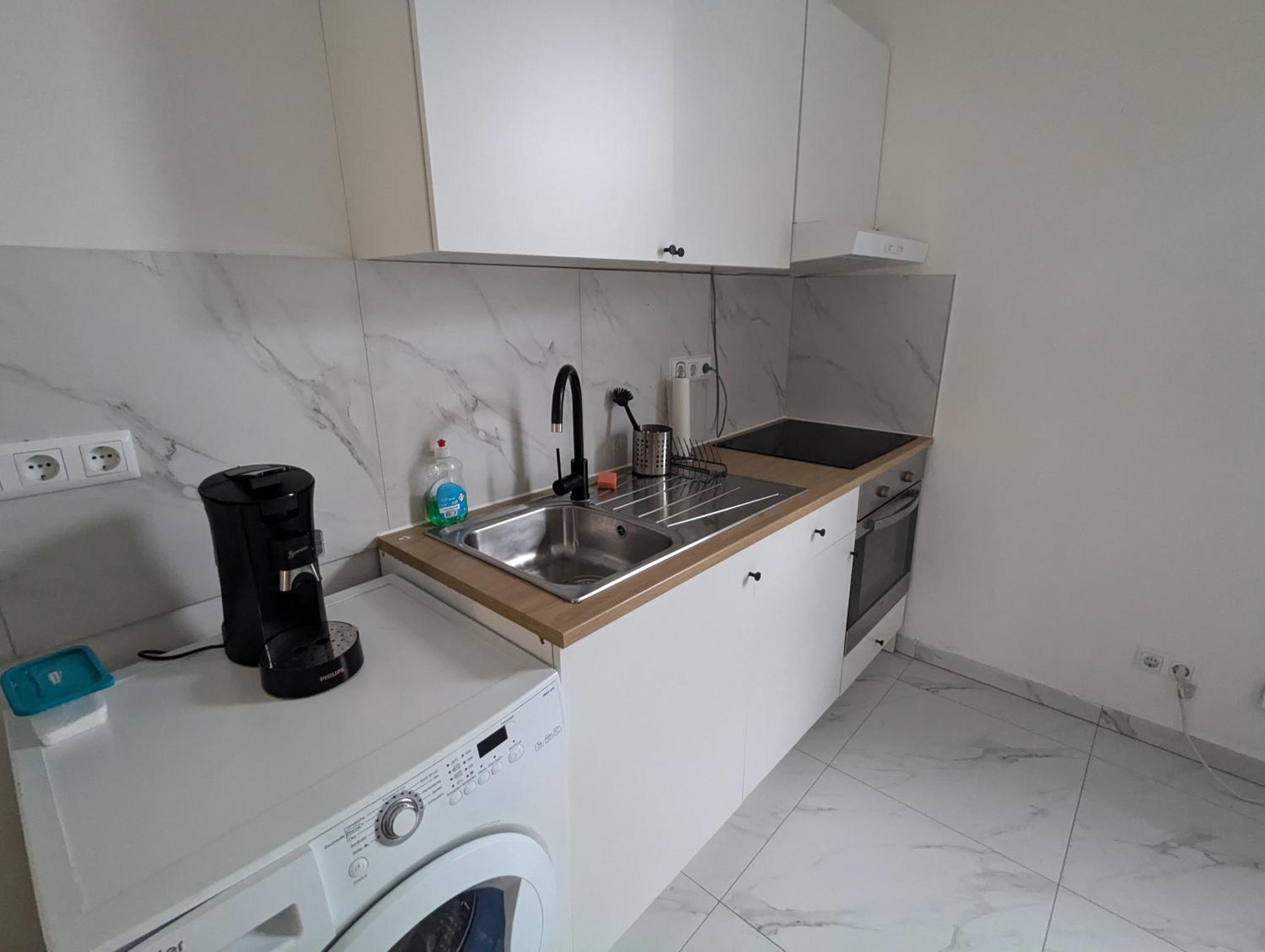 Nord-Apartment 6 I 1 Zimmer Mit Wlan & Walk-In Regendusche Bremerhaven Bagian luar foto